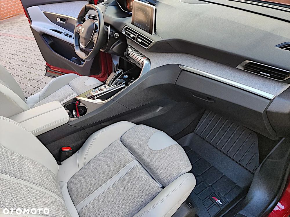 Peugeot 3008 BlueHDi 180 Stop & Start EAT8 Allure - 26