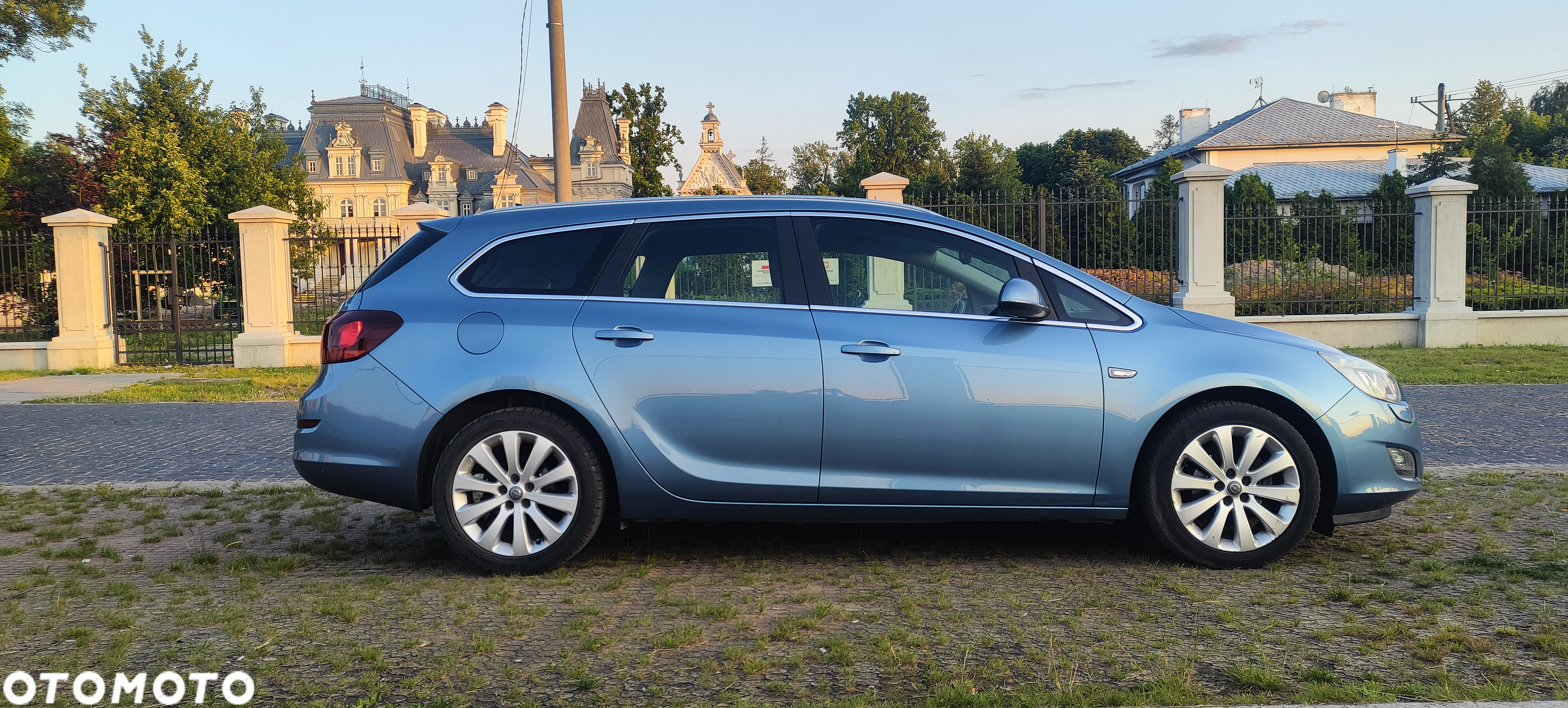 Opel Astra 1.4 Turbo Sports Tourer - 3