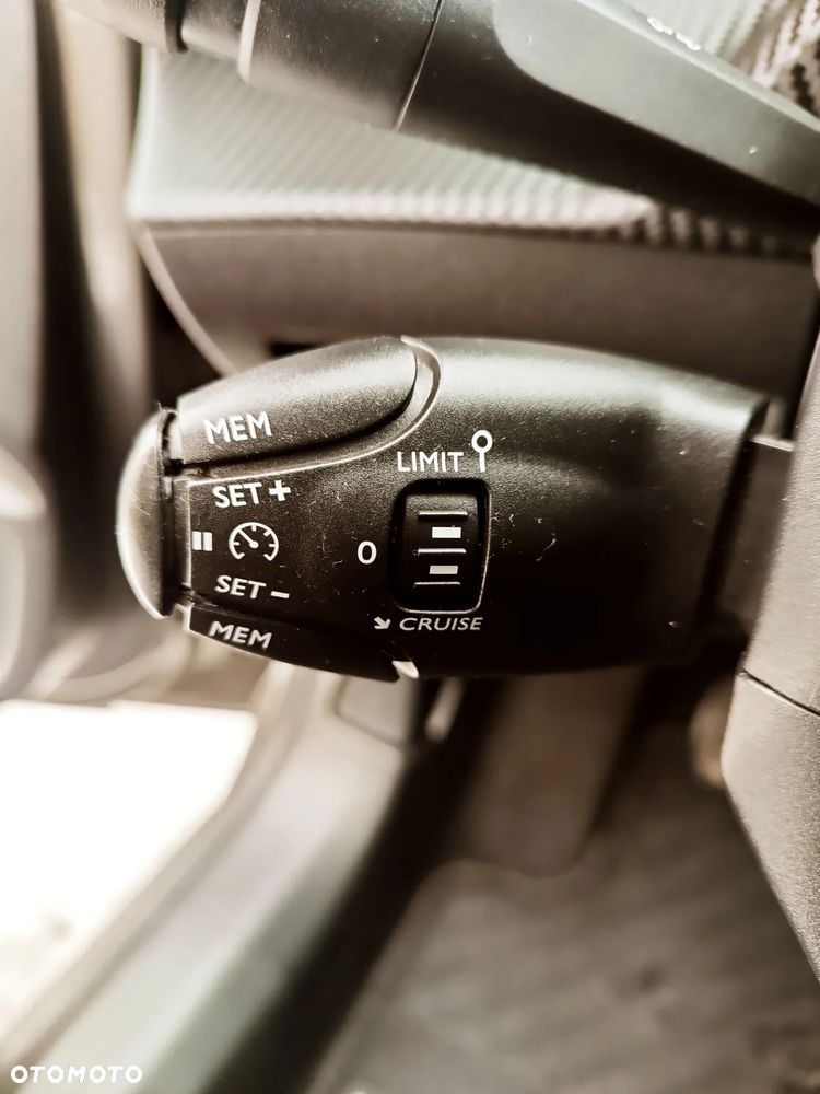 Peugeot 208 PureTech 75 Active Pack - 35