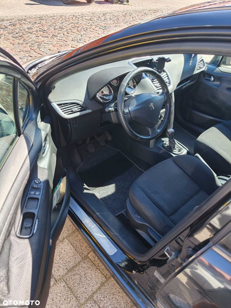 Peugeot 207 - 7