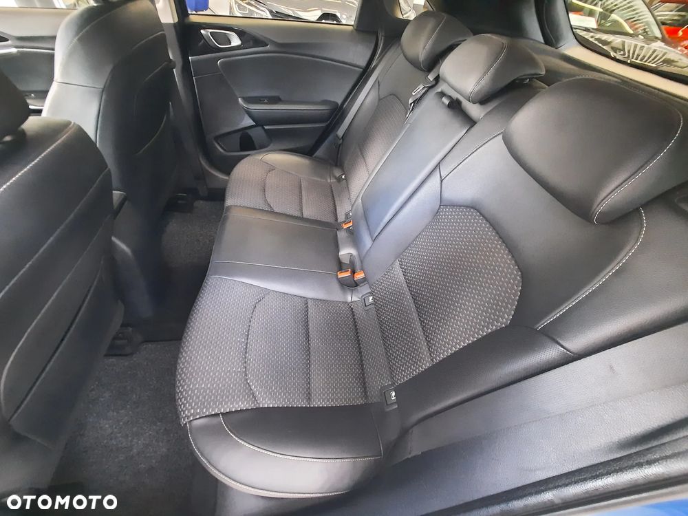 Kia Ceed 1.0 T-GDI 120 OPF Edition 7 - 14