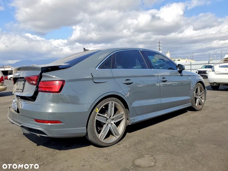 Audi A3 Limousine - 4