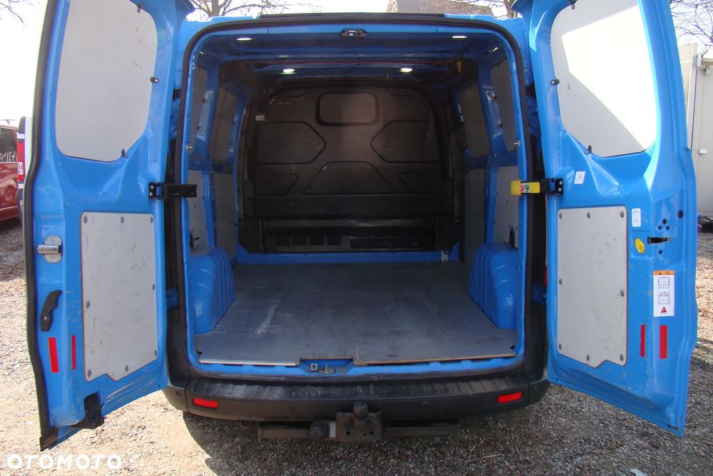 Ford Custom Transit - 7
