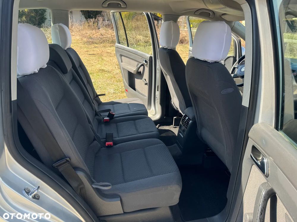 Volkswagen Touran 1.9 TDI Trendline - 10