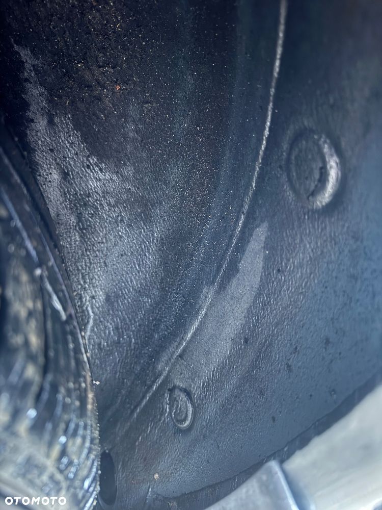 Mercedes-Benz W124 (1984-1993) - 27