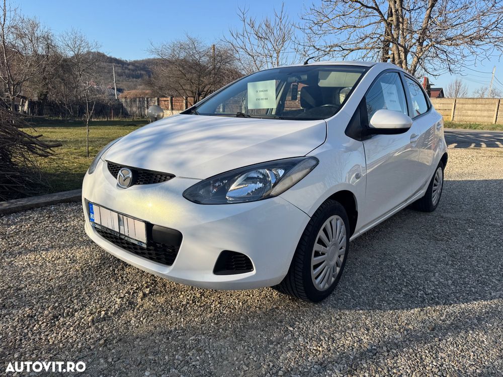 Mazda 2 - 1