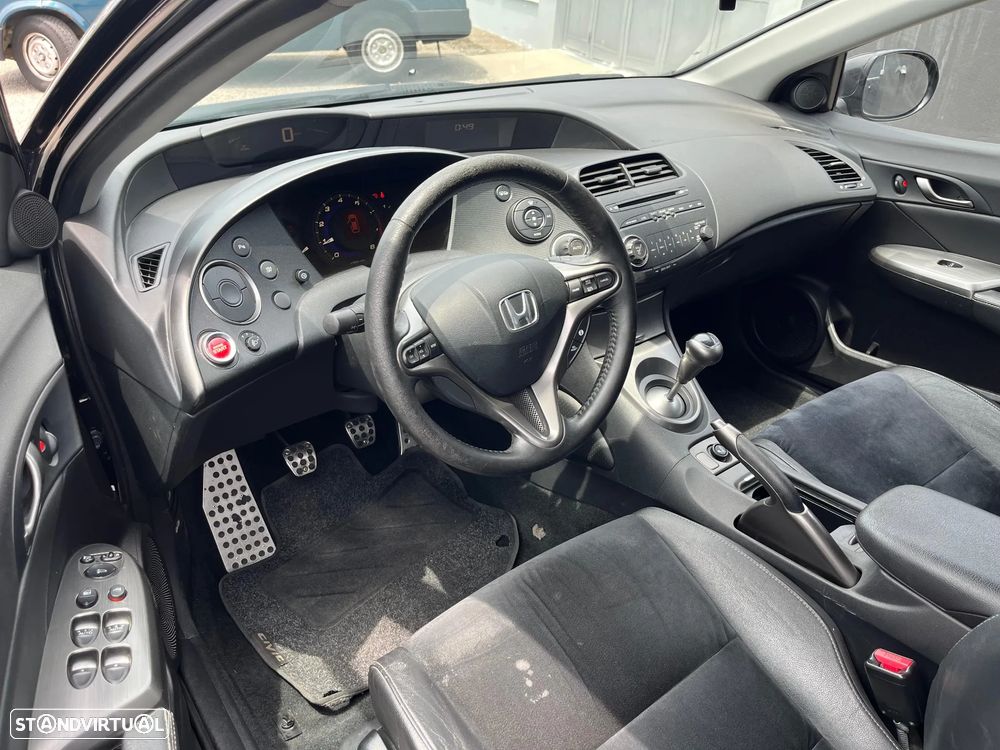 Honda Civic 1.4 i-VTEC Sport Edition - 13