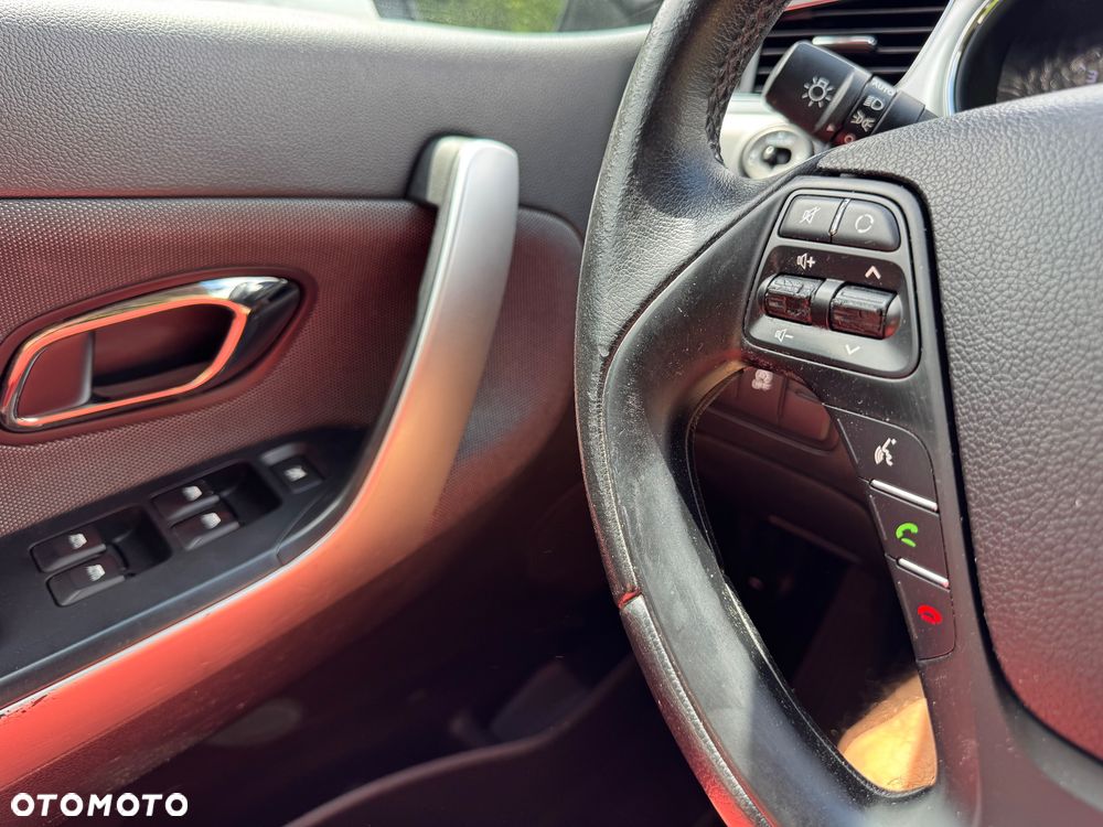 Kia Ceed 1.6 CRDi 128 ISG Fifa World Cup Edition - 30