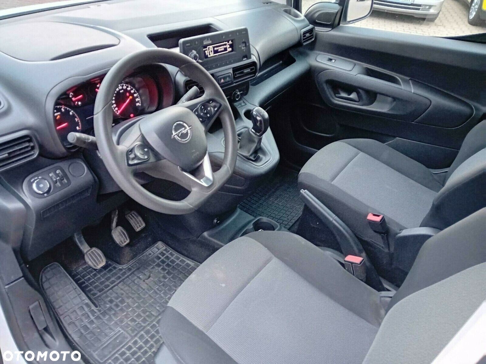 Opel Combo - 10