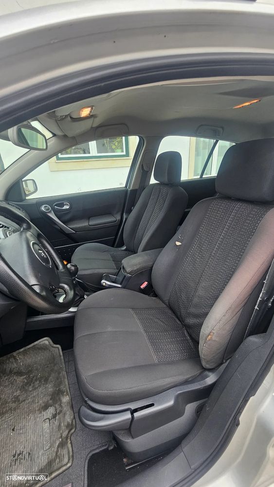 Renault Mégane 1.5 dCi Dynamique Luxe - 9