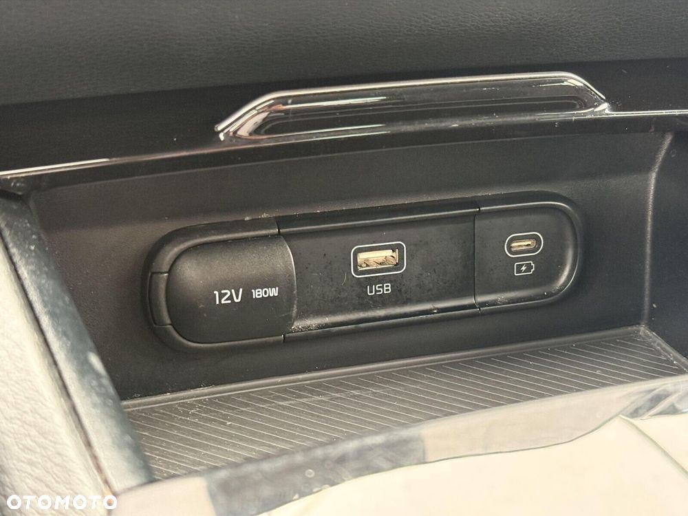 Kia Sportage - 23