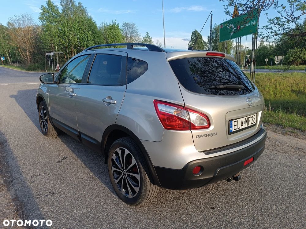 Nissan Qashqai 1.6 dCi DPF tekna - 4