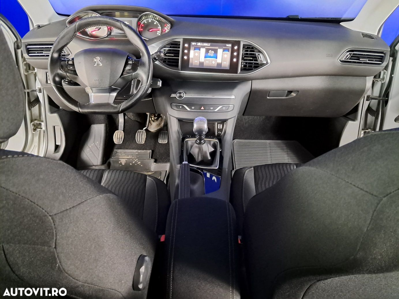 Peugeot 308 - 14