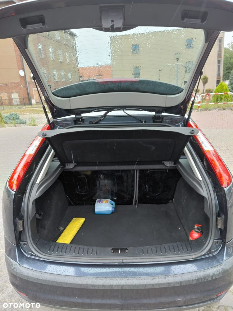 Ford Focus 1.6 TDCi Trend - 8