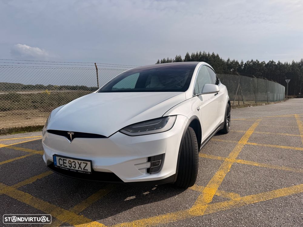 Tesla Model X Performance - 8