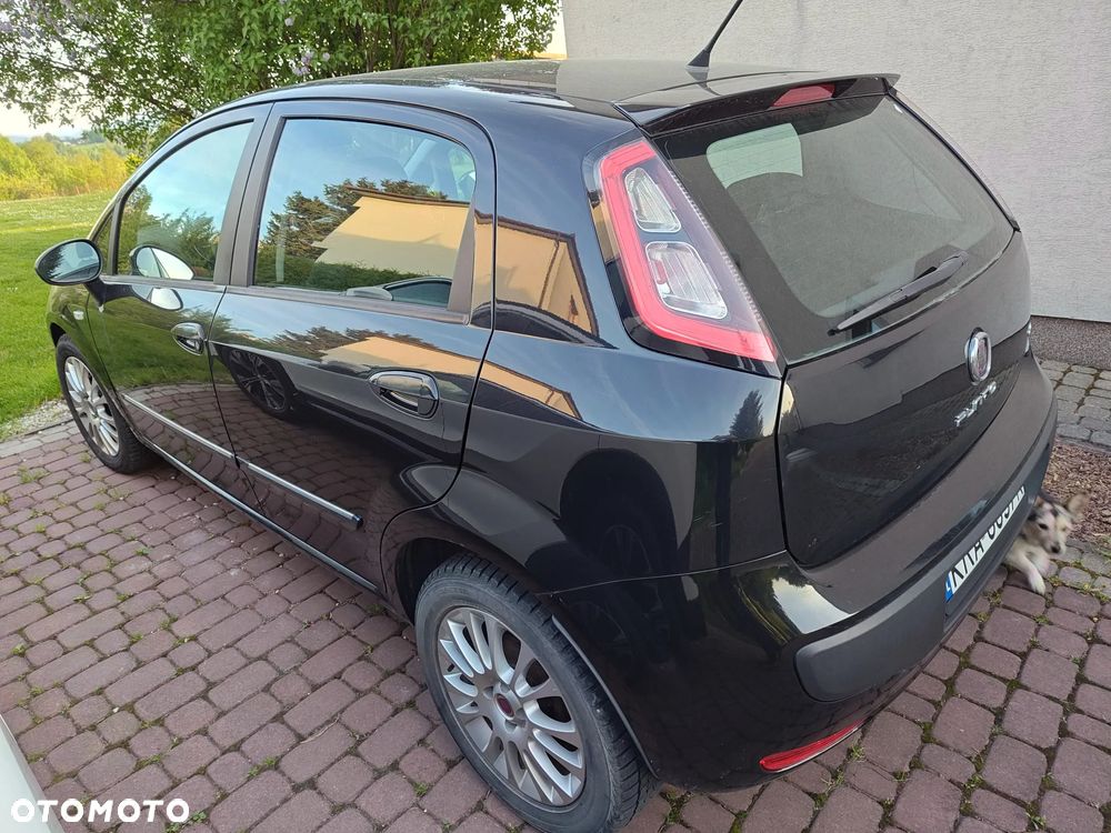 Fiat Punto Evo 1.4 8V Estiva Blue&Me Euro5 - 11