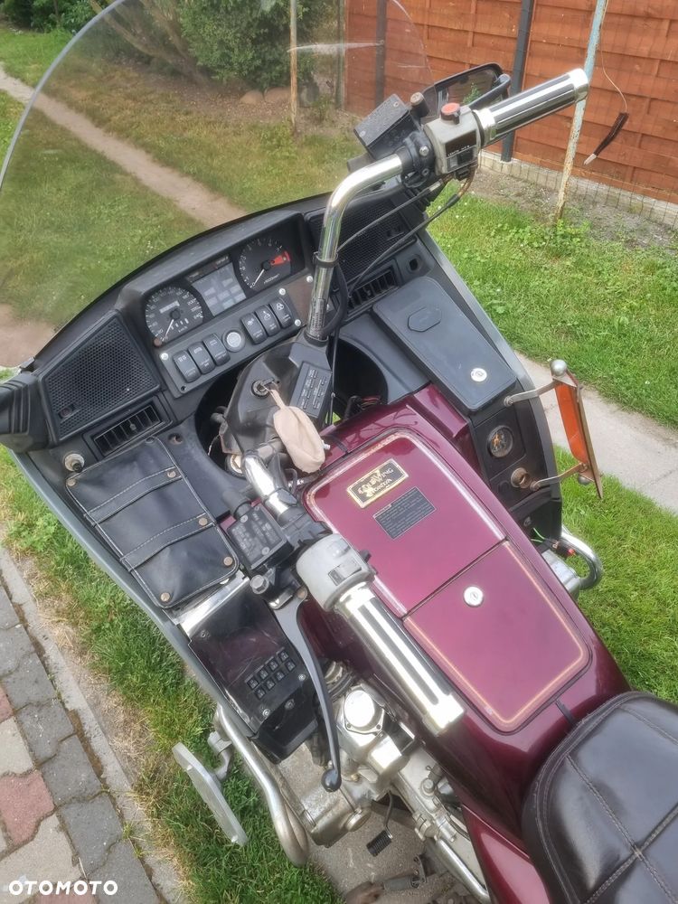 Honda GL - 11