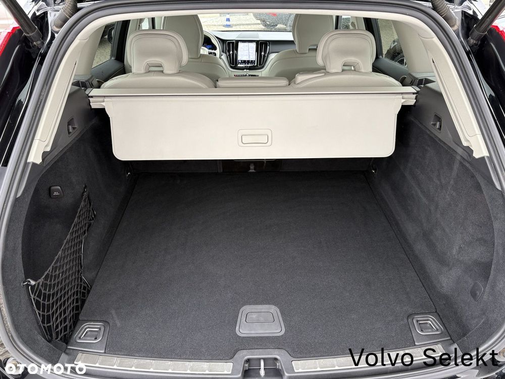 Volvo XC 60 - 24