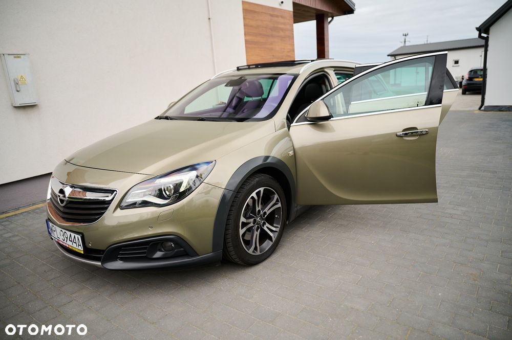 Opel Insignia 2.0 CDTI 4x4 Country Tourer ecoFLEX - 21