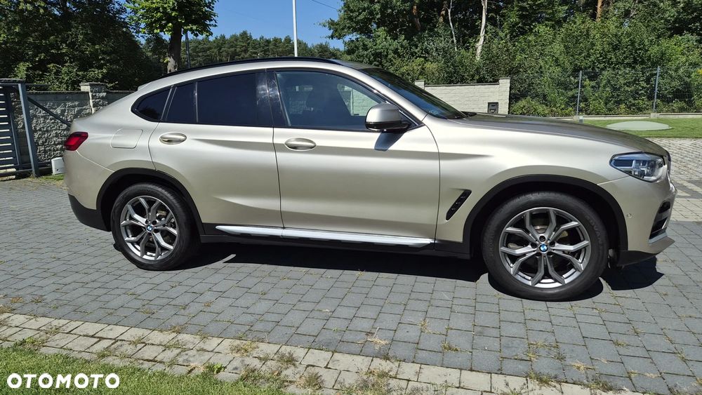 BMW X4 xDrive20d xLine - 2