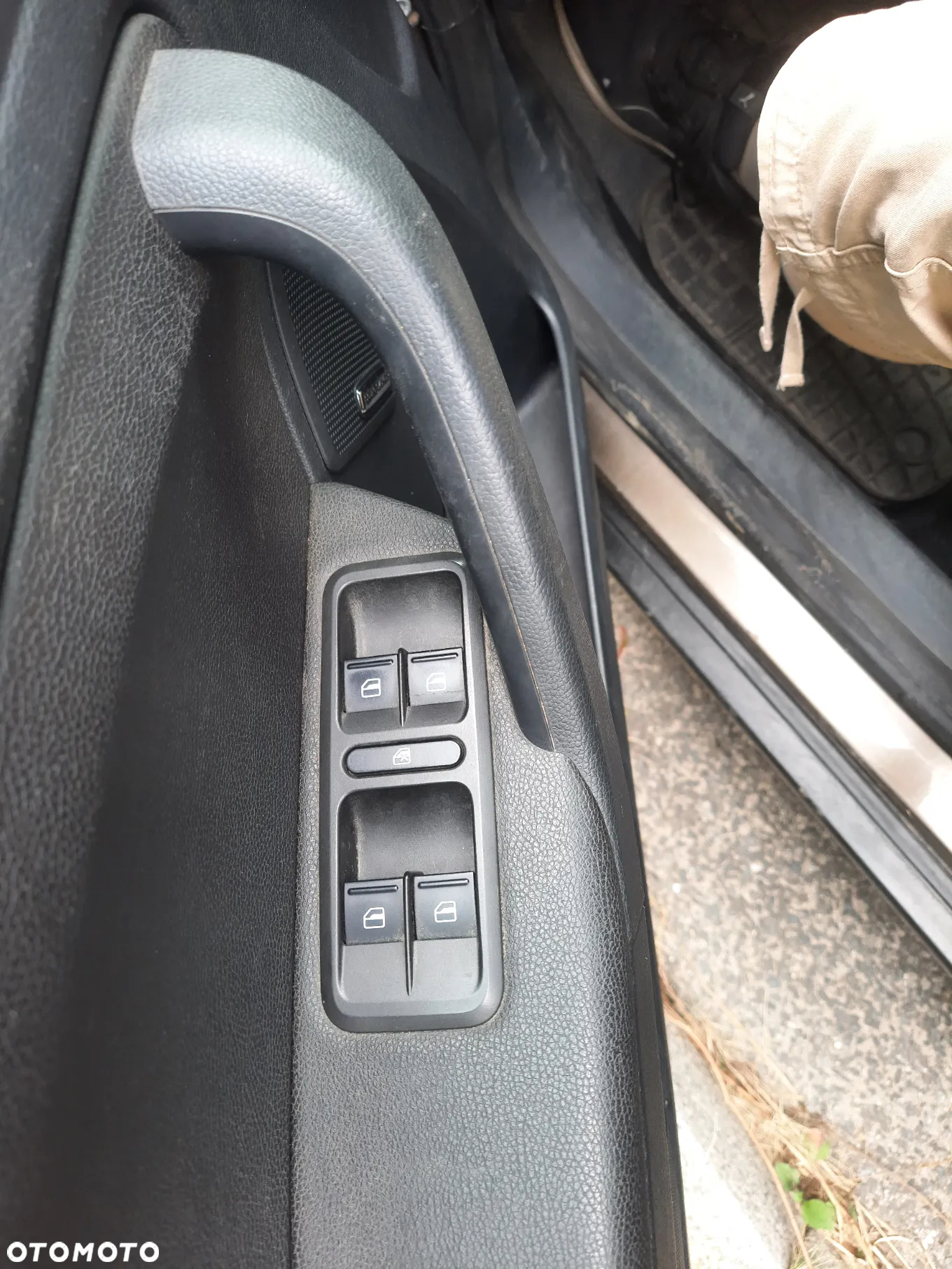 Skoda Yeti Outdoor 2.0 TDI DPF 4x4 Elegance - 28