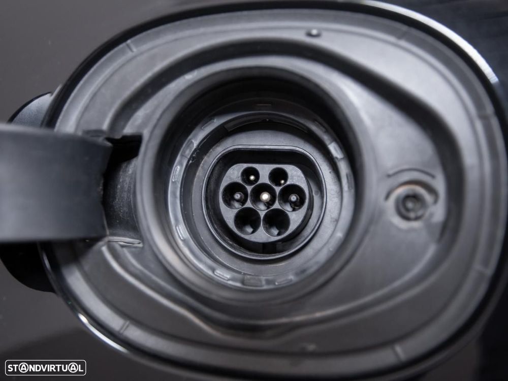 Volvo V90 2.0 T8 PHEV Inscription Expression AWD - 26