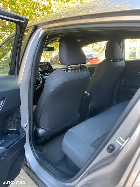 Toyota C-HR 1.8 HSD 122 CP 4x2 CVT C-lassy - 8