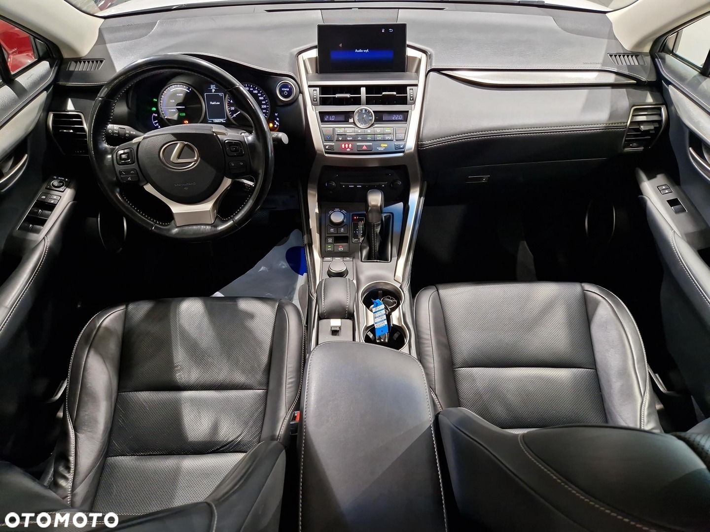 Lexus NX - 11