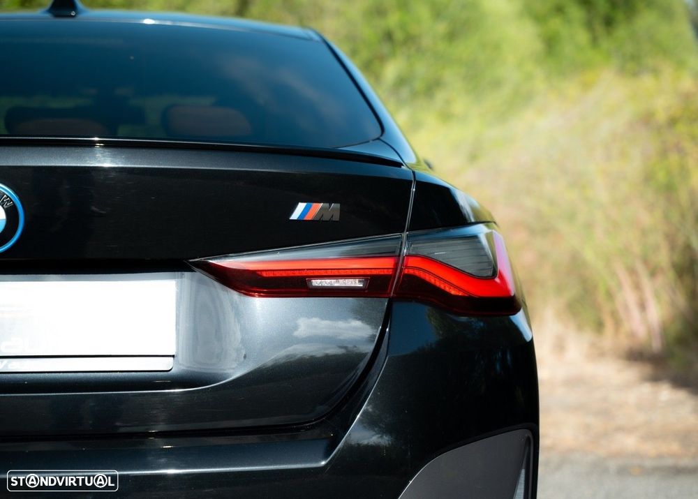 BMW i4 eDrive40 Pack Desportivo M Pro - 16