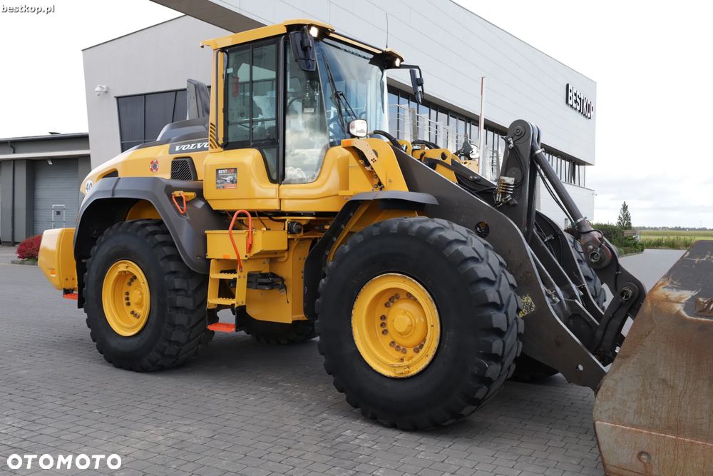 Volvo L120H - 2
