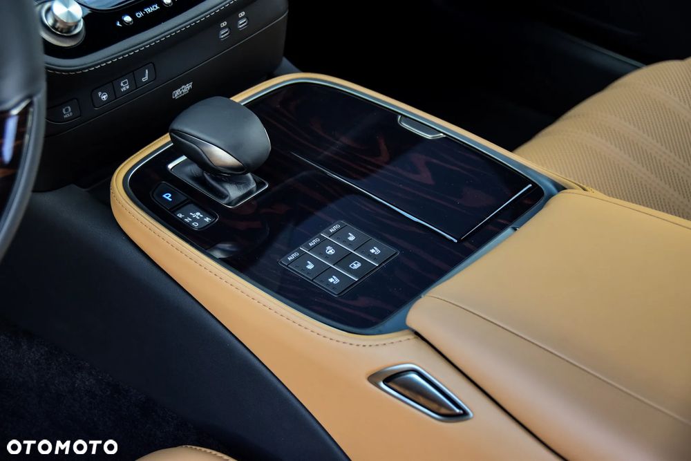 Lexus LS 500h Prestige AWD - 17