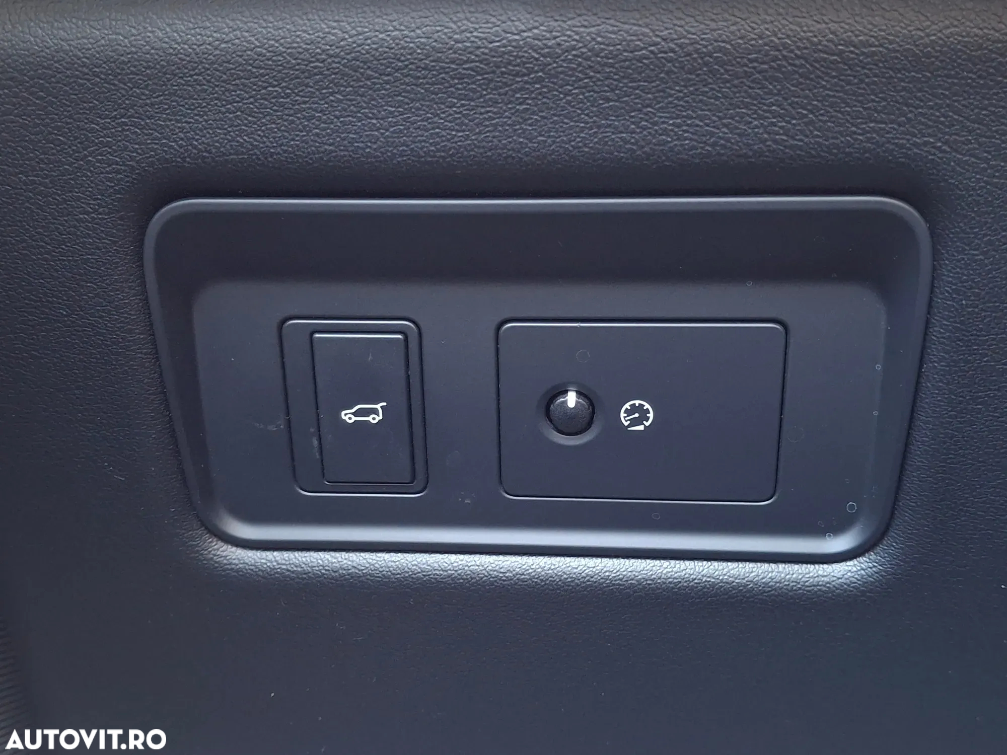 Land Rover Range Rover Sport - 24