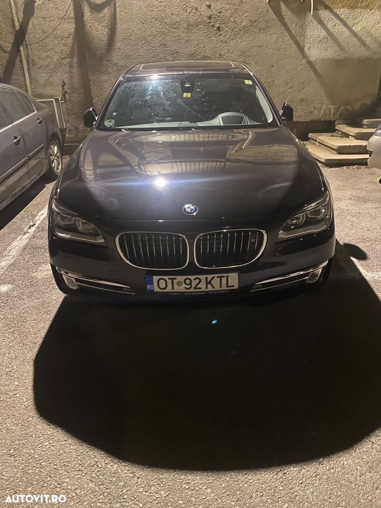BMW Seria 7 730d xDrive - 37