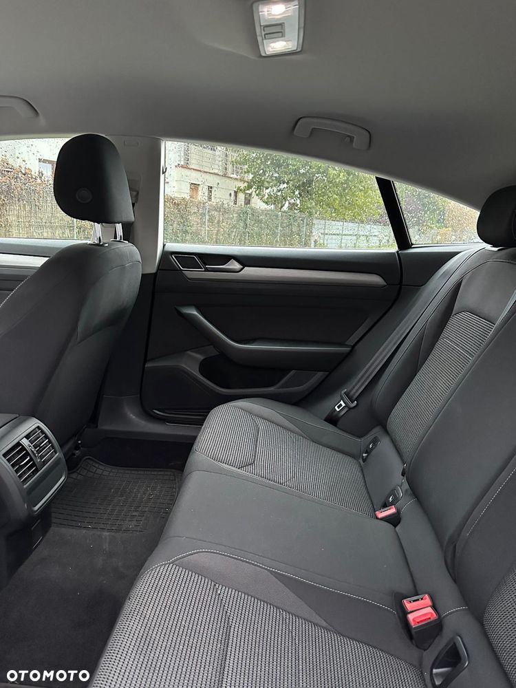 Volkswagen Arteon 2.0 TSI Essence DSG - 5