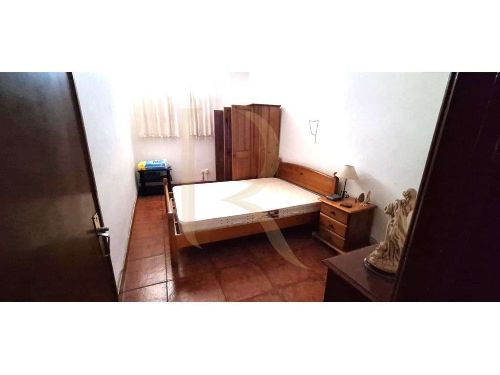 Apartamento T2 com quintal no Laranjeiro - Grande imagem: 2/5