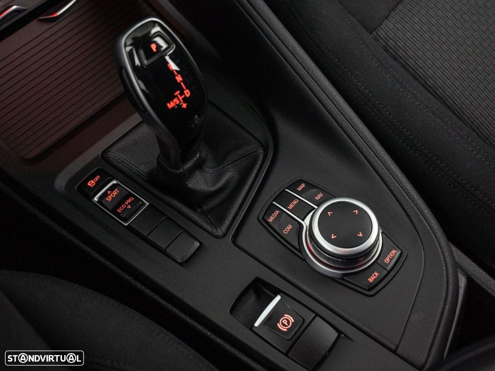 BMW X1 16 d sDrive Advantage Auto - 25