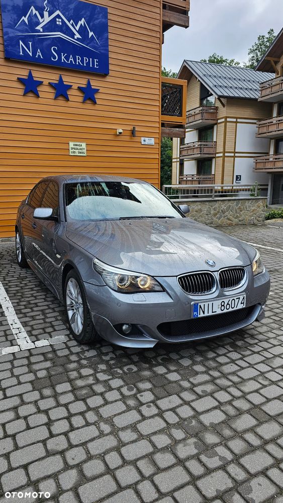 BMW Seria 5 530d xDrive - 14