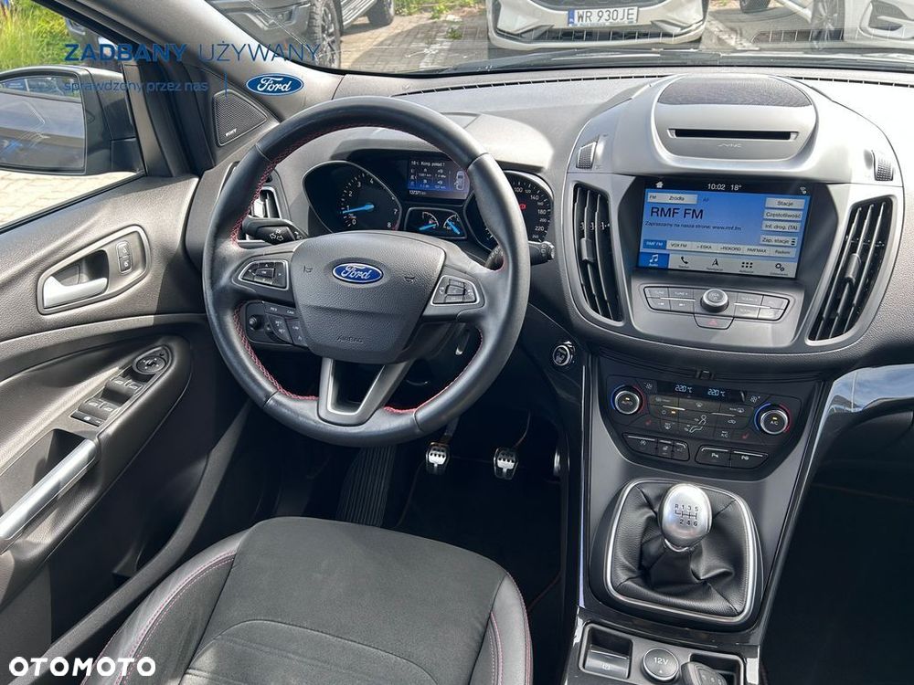 Ford Kuga 1.5 EcoBoost 2x4 ST-Line - 10