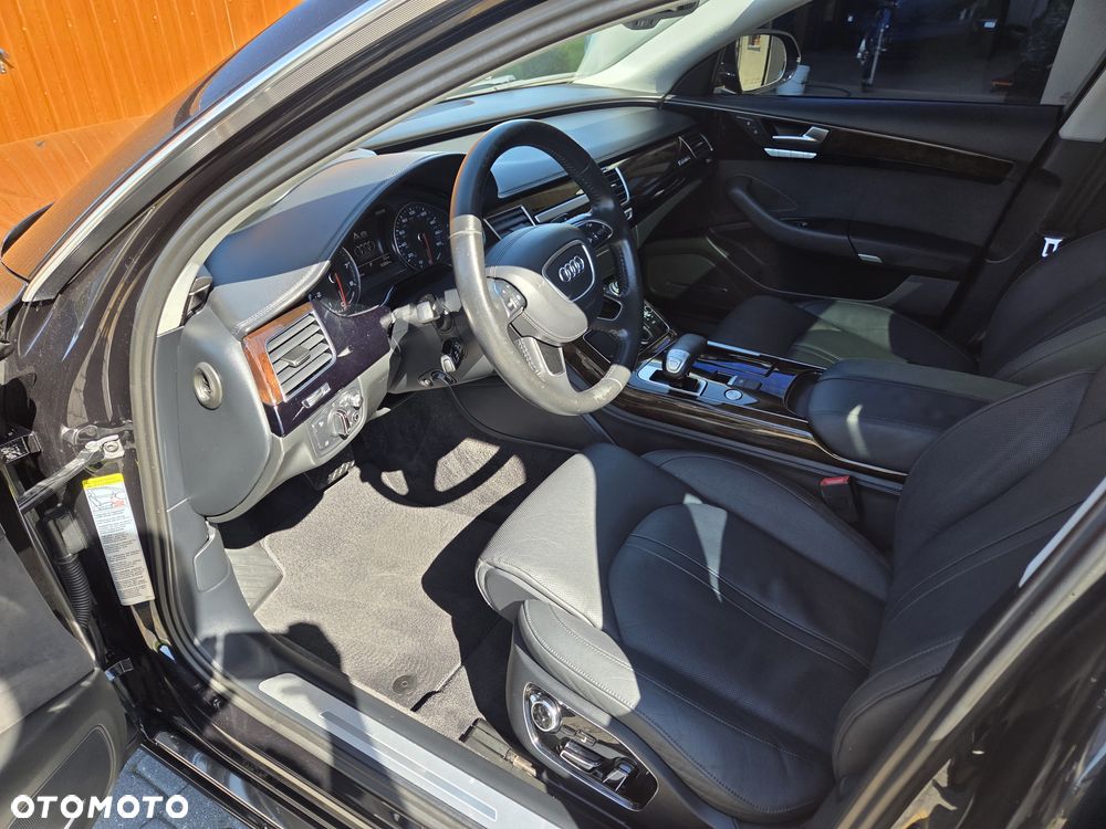 Audi A8 3.0 TFSI Quattro tiptronic - 25
