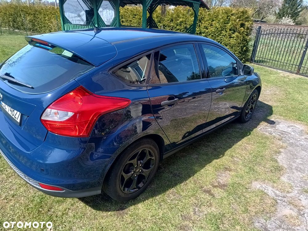 Ford Focus 1.6 Trend - 18