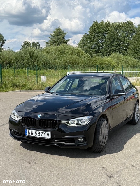 BMW Seria 3 318i - 17