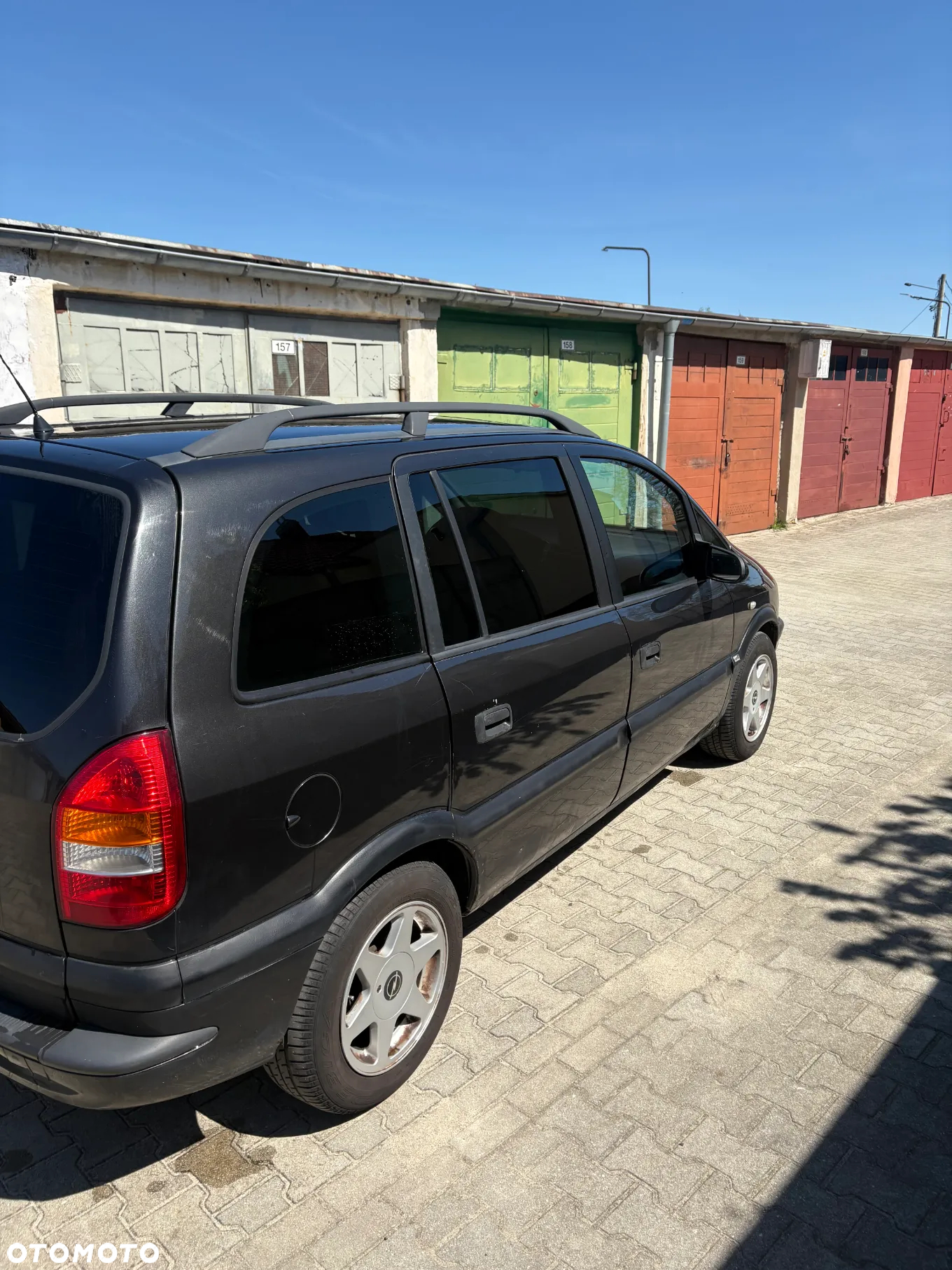 Opel Zafira 1.8 16V Elegance - 8