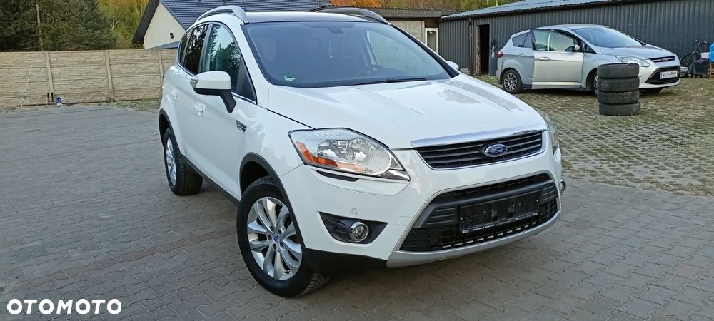 Ford Kuga 2.0 TDCi 2x4 Titanium - 21