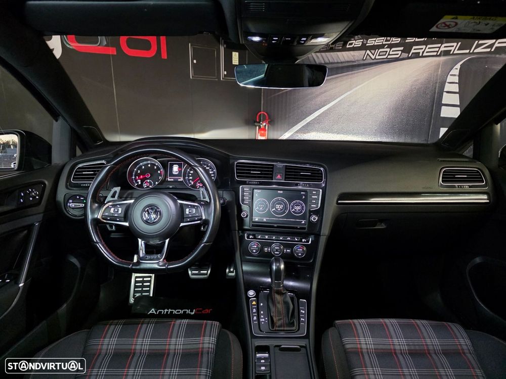 VW Golf 2.0 TSi GTi DSG - 9