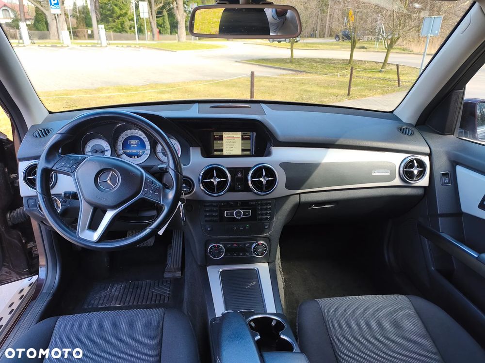 Mercedes-Benz GLK 220 CDI DPF 4Matic BlueEFFICIENCY 7G-TRONIC - 11