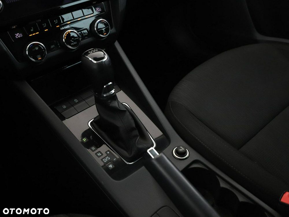 Skoda Octavia 1.8 TSI Style DSG - 28