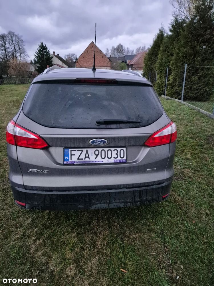 Ford Focus 1.0 EcoBoost Start-Stopp-System Champions Edition - 4