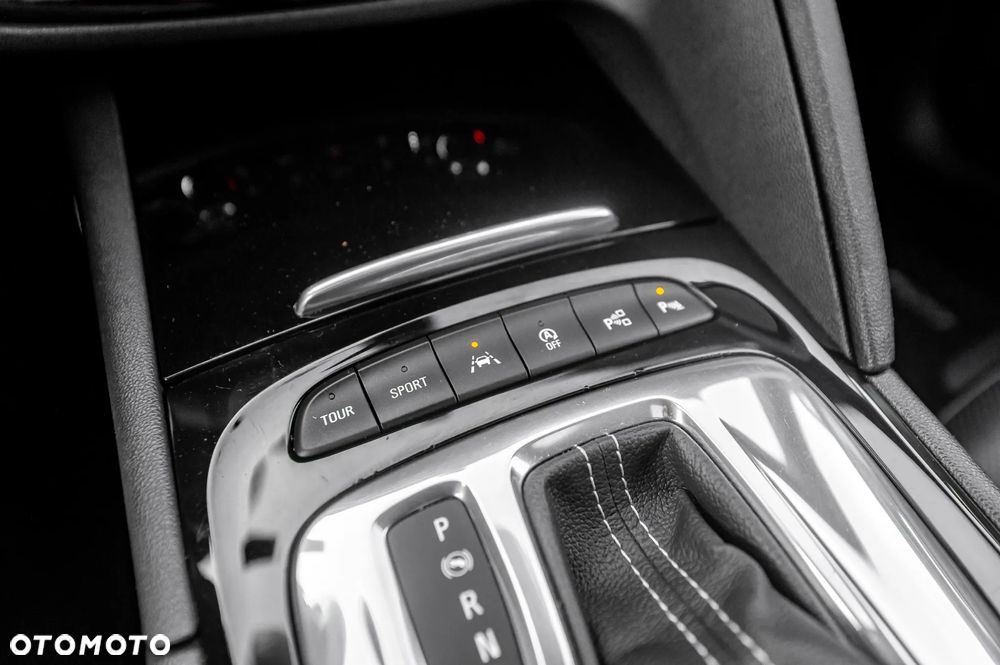 Opel Insignia 2.0 BiTurbo D 4x4 Automatik GSI - 35