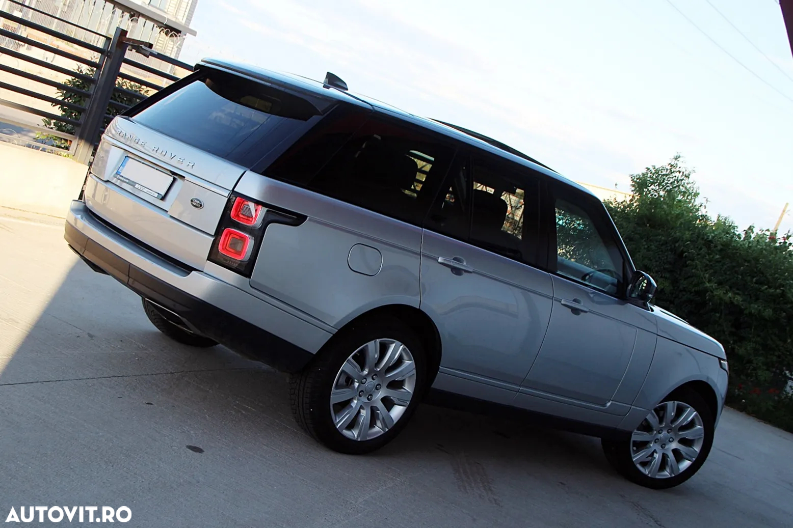Land Rover Range Rover 3.0 I TDV6 Vogue - 4