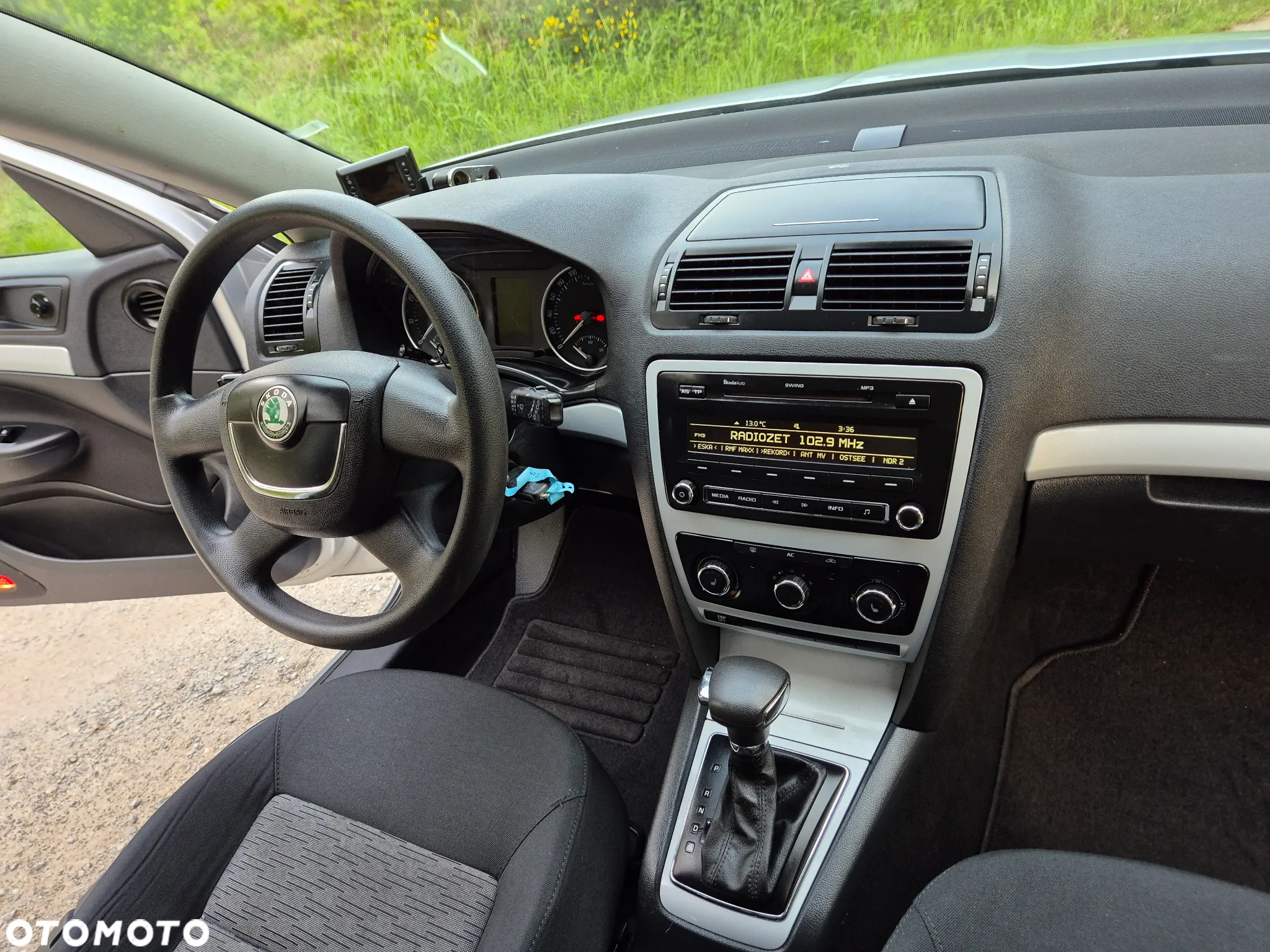 Skoda Octavia Combi 1.6 Automatik IMPULS EDITION - 19
